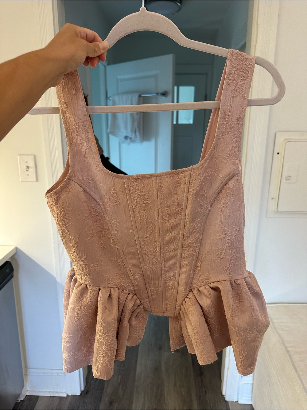 Siempre x Anthropologie disty pink peplum corset top